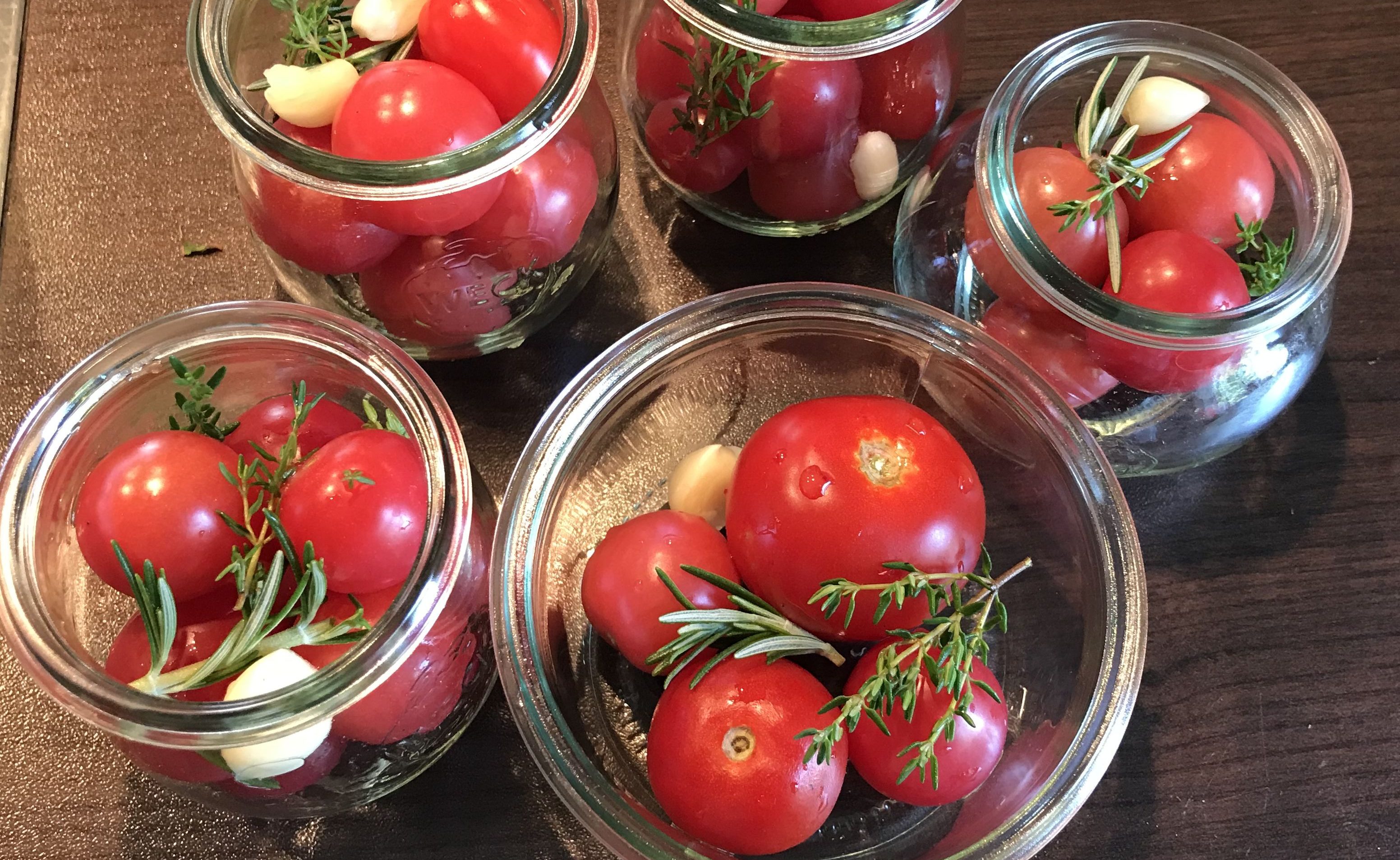Cocktail-Tomaten würzig eingelegt - Achims Garten zum Essen